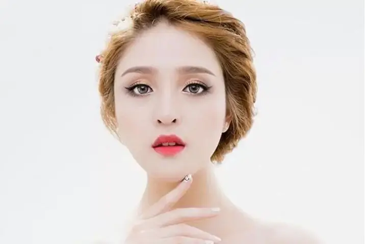 Tướng Môi Anh Đào