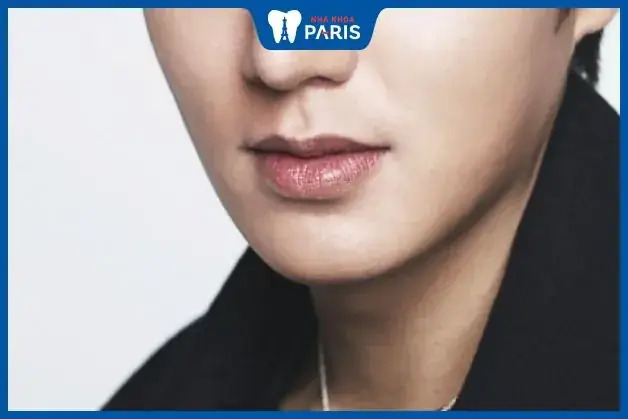 Tướng Môi Dưới Dày