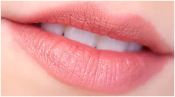 Tướng Môi Nhiều Nếp Nhăn