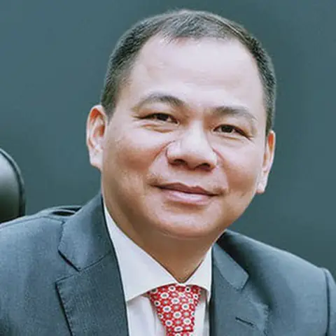 Tướng Mũi Phạm Nhật Vượng