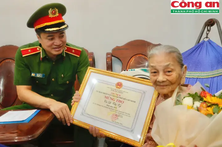 Tướng Số Hồ Chí Minh Tướng Số Hồ Chí Minh