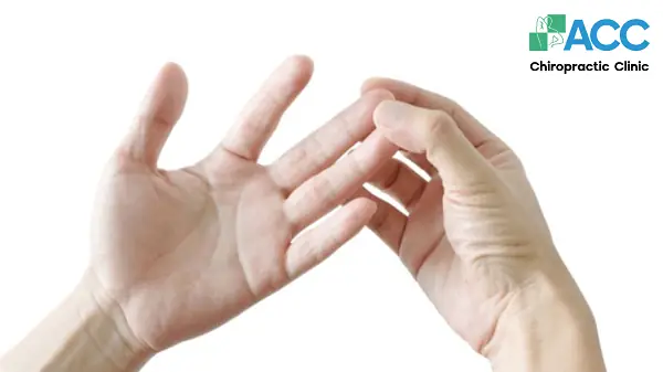 Tướng Số Ngón Tay To Ở Đầu