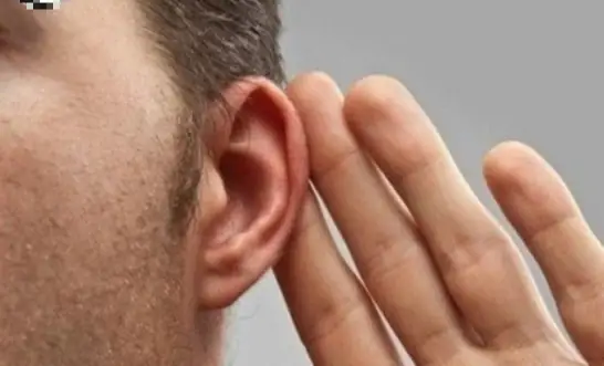Tướng Số Người Tai Nhỏ