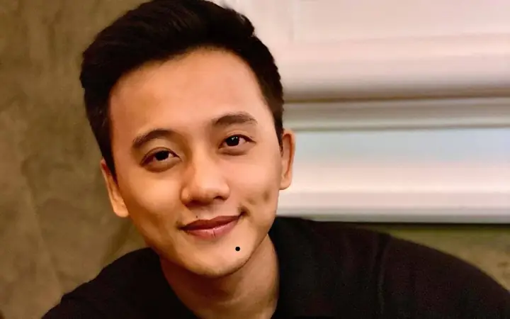 Tướng Số Nốt Ruồi Trên Cằm