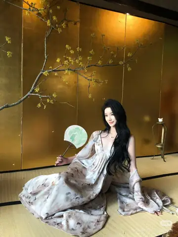 Tướng Số Phụ Nữ Lấy Chồng Giàu Có Tướng Số Phụ Nữ Lấy Chồng Giàu Có