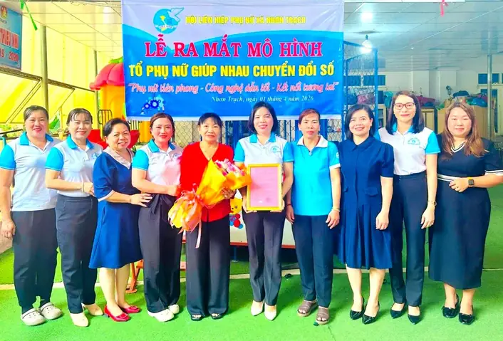 Tướng Số Phụ Nữ Mắt Xa Nhau