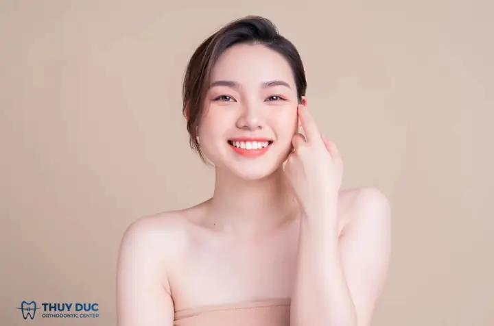 Xem Tướng Mặt Nữ Tròn
