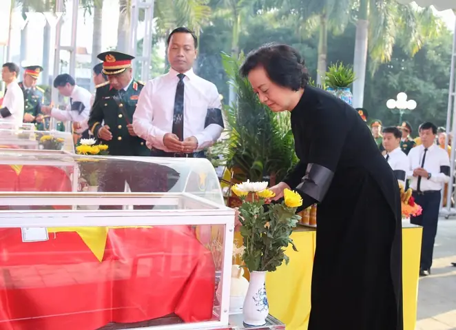 Âm Tàng Tướng Là Gì