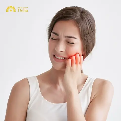 Gãy Son Điềm Gì