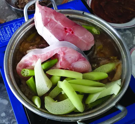 Giải Mã Giấc Mơ Cá Trích Ăn Thịt Người