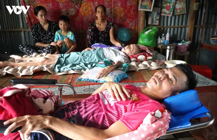 Giải Mã Giấc Mơ Đỡ Đẻ Cho Người Khác