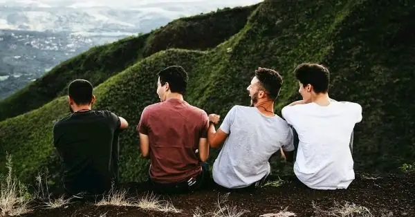 Giải Mã Giấc Mơ Gặp Bạn Cũ