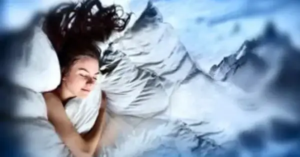 Giải Mã Giấc Mơ Nôn Ra Máu