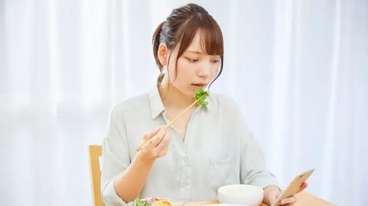 Giải Mã Giấc Mơ Thấy Ăn Cơm