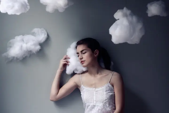 Giải Mã Giấc Mơ Thấy Bạn Cũ