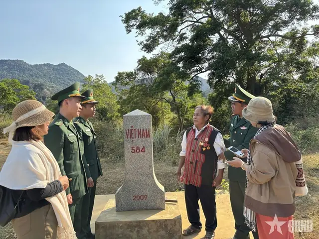 Giải Mã Giấc Mơ Thấy Mình Đôi Nón