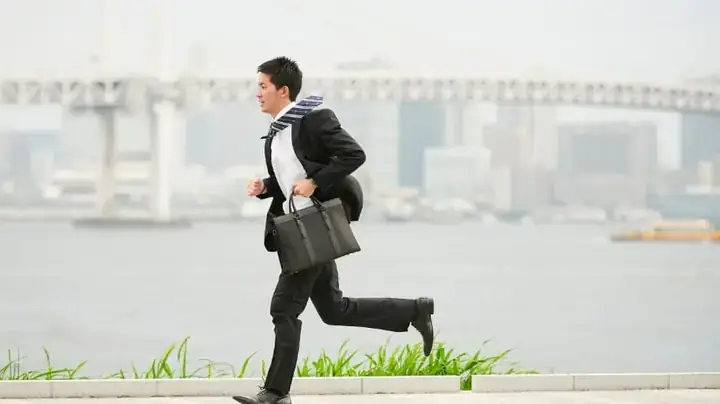 Giải Mã Giấc Mơ Thấy Mình Trốn Chạy Giải Mã Giấc Mơ Thấy Mình Trốn Chạy