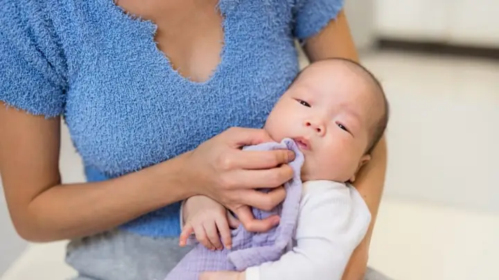 Giải Mã Giấc Mơ Thấy Ôm Trẻ Con Giải Mã Giấc Mơ Thấy Ôm Trẻ Con
