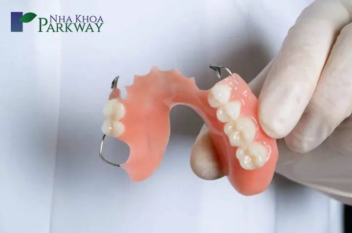 Giải Mã Giấc Mơ Thấy Rụng Răng Giả