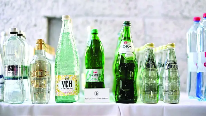 Giải Mã Giấc Mơ Uống Rượu Với Kẻ Thù