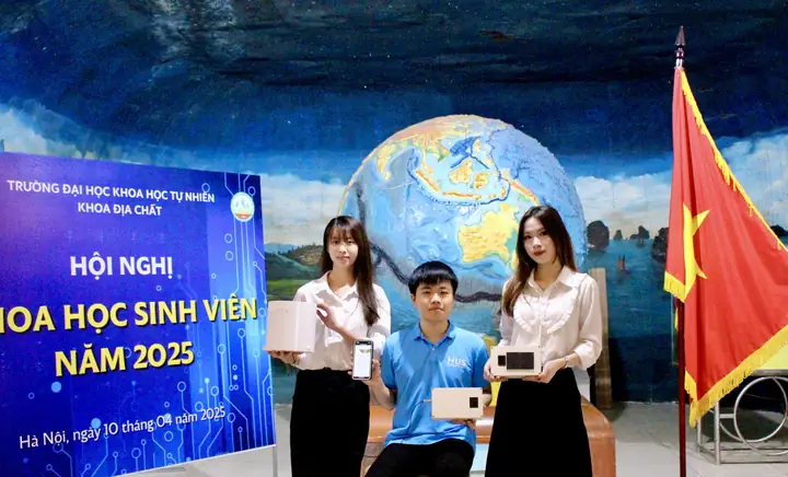 Giải Mã Ý Nghĩa Giấc Mơ Trượt Xầu Thang