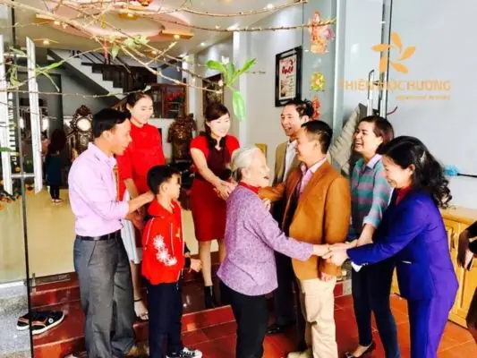 Mơ Thấy Anh Em Họ Hàng Đánh Con Gì