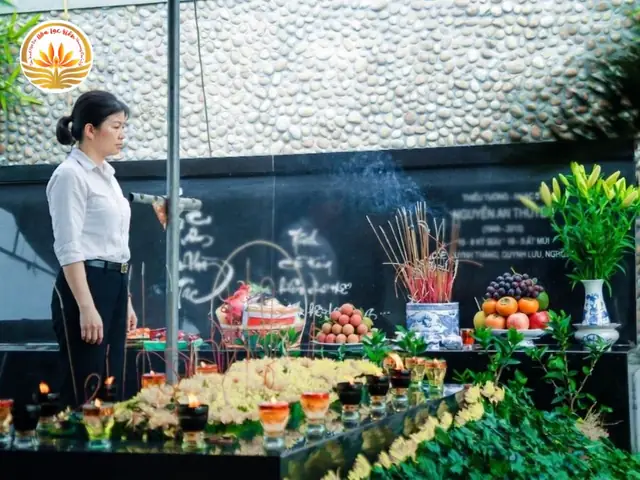 Mơ Thấy Bốc Mộ Người Thân Đánh Con Gì