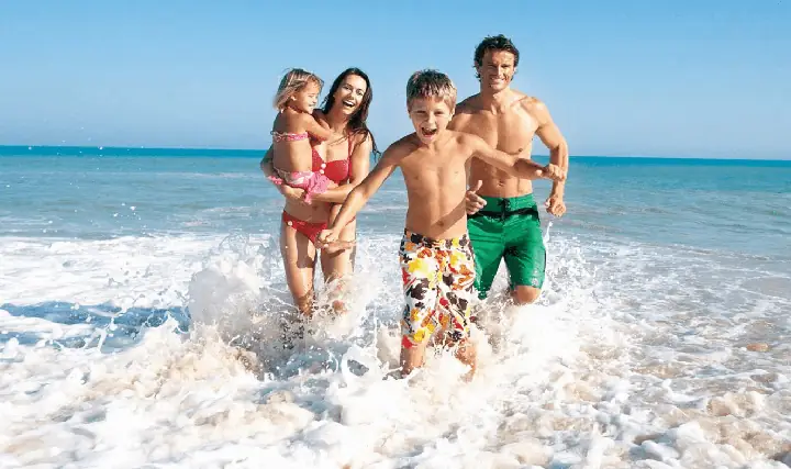 Mơ Thấy Đi Tắm Biển Đánh Số Gì