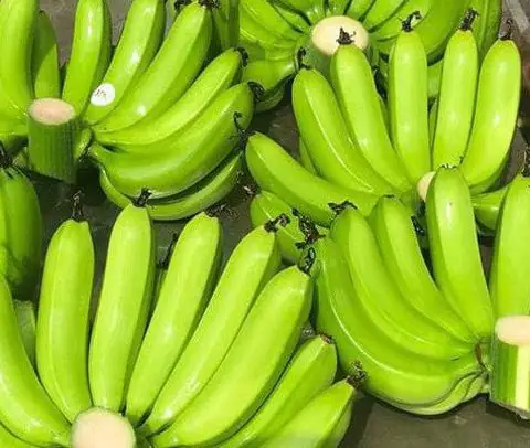 Mơ Thấy Nải Chuối Xanh Đánh Con Gì