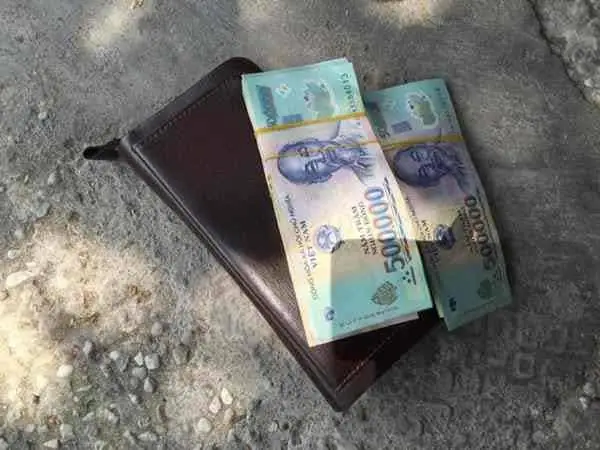 Mơ Thấy Người Khác Cho Tiền 500 Nghìn