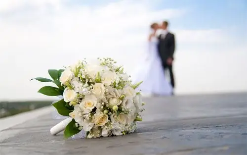 Mơ Thấy Yêu Người Khác Không Phải Người Yêu