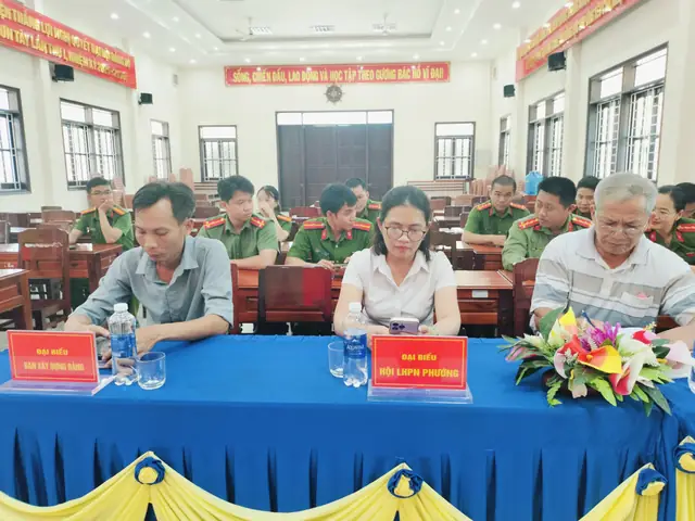 Mơ Về Ra Mắt Nhà Người Yêu Đánh Con Gì
