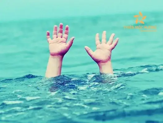 Nằm Mơ Thấy Con Trai Mình Bị Đuối Nước Nhưng Không Chết