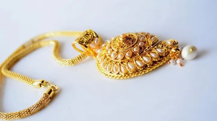 Nằm Mơ Thấy Dây Chuyền Vàng Đánh Đề Con Gì Nằm Mơ Thấy Dây Chuyền Vàng Đánh Đề Con Gì