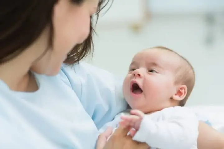Nằm Mơ Thấy Em Be Trai Đánh Số Gì