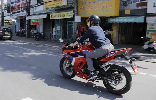 Nằm Mơ Thấy Mình Đang Chạy Xe Máy