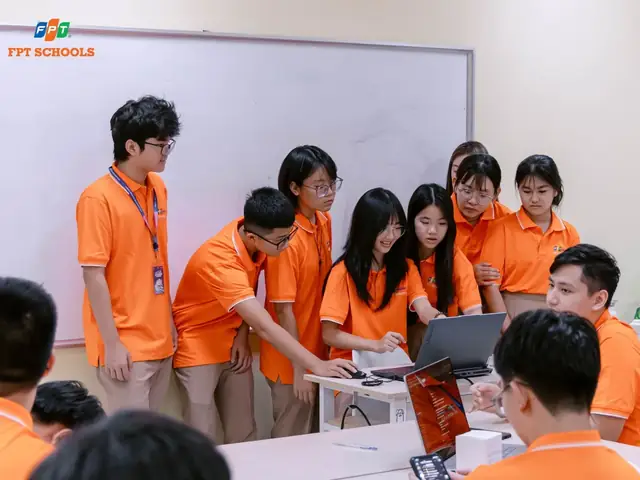 Nằm Mơ Thấy Mình Ngồi Trong Lớp Học