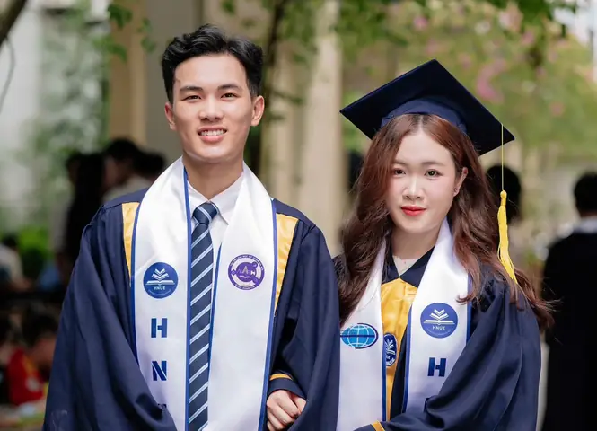 Nằm Mơ Thấy Mình Tốt Nghiệp Đại Học