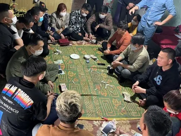 Nằm Mơ Thấy Người Khác Bị Công An Bắt Nằm Mơ Thấy Người Khác Bị Công An Bắt