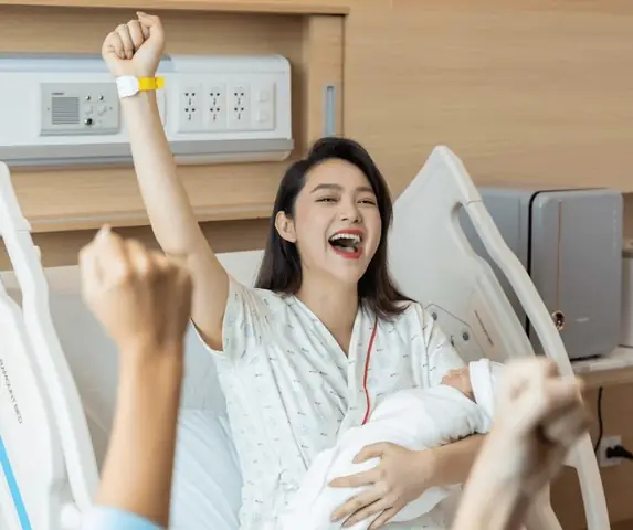 Nằm Mơ Thấy Người Khác Sinh Con Là Điềm Gì