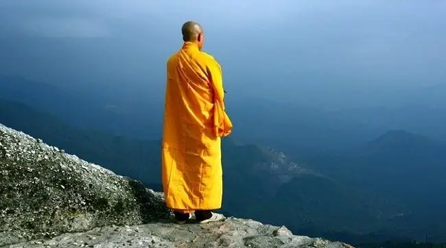 Nằm Mơ Thấy Nhà Sư Đi Khất Thực