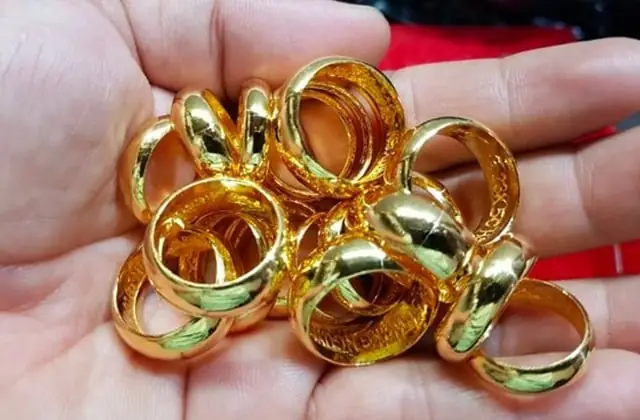 Nằm Mơ Thấy Nhặt Được Nhẫn Vàng Đánh Con Gì