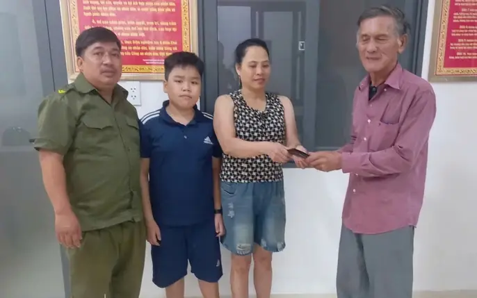 Nằm Mơ Thấy Nhặt Được Ví Tiền Đánh Số May Nằm Mơ Thấy Nhặt Được Ví Tiền Đánh Số May