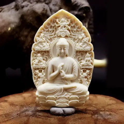 Nằm Mơ Thấy Phật Xuất Hiện Trên Bầu Trời