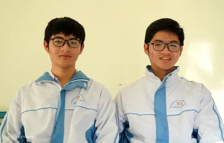Nằm Mơ Thấy Sinh Đôi 1 Trai 1 Gái Nằm Mơ Thấy Sinh Đôi 1 Trai 1 Gái