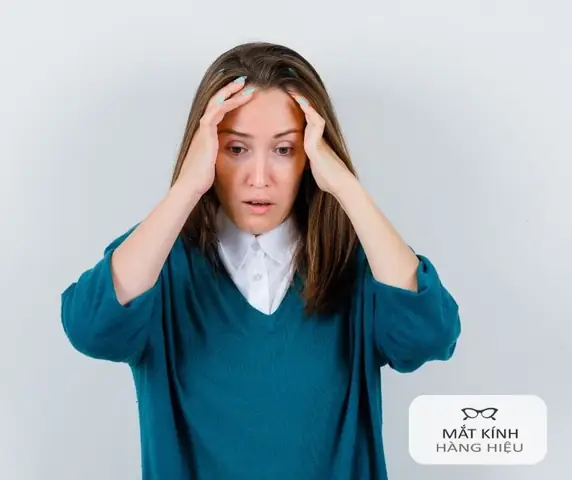 Nháy Mắt Từ 19h Đến 20h Điềm Báo J