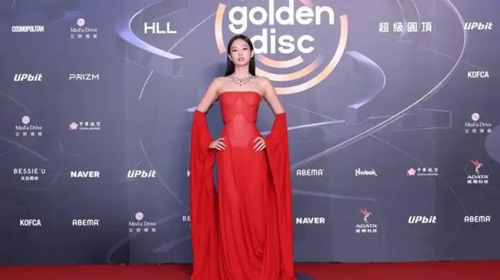 Những Điềm Báo Của Chú Bé Không Chết Những Điềm Báo Của Chú Bé Không Chết