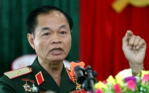 Thiếu Tướng Hoàng