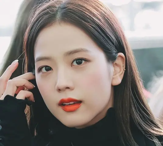 Tướng 2 Mắt Xa Nhau
