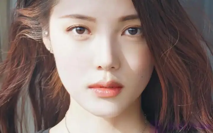 Tướng Mắt Lộ Thần